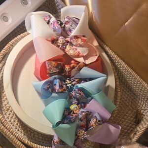 K Pop 6 Colorful Character Hair Bow Set for Kids
